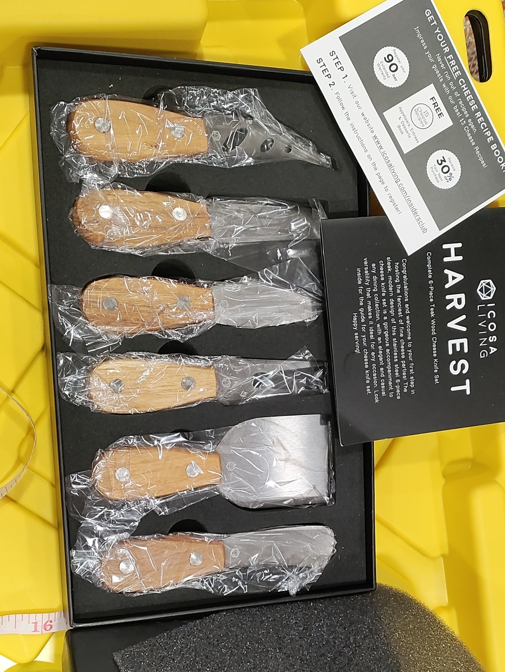 6-Piece Cheese Knife Set with Natural Wood Handles - Light Brown